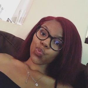 Meet your Posher, Tiara